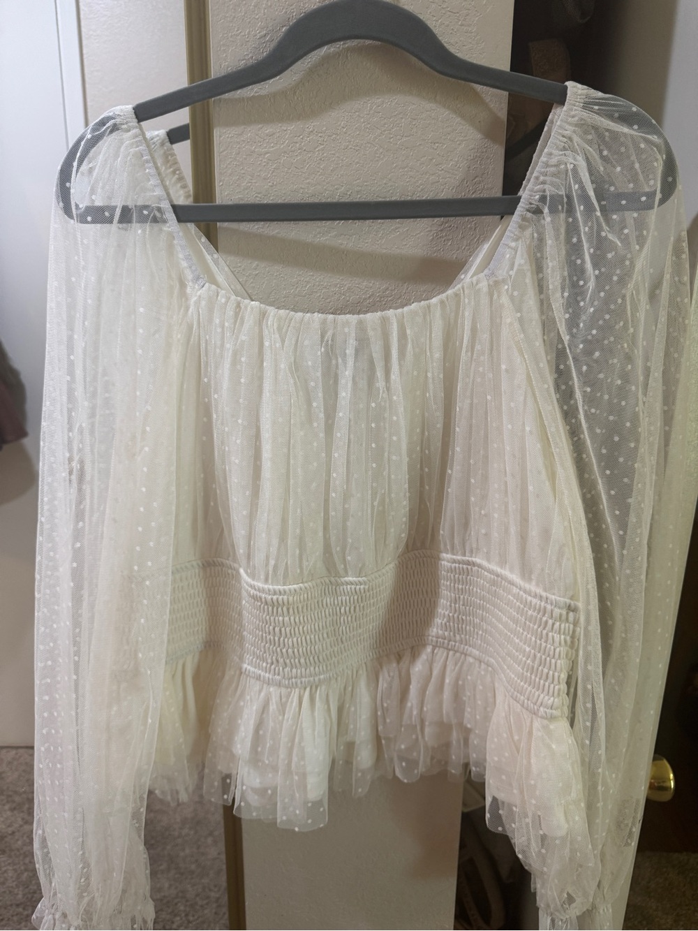 ARULA White Sheer Dotted Swiss Peplum Blouse - Picture 3 of 3